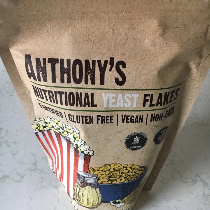 photo of Anthony’s Nutritional Yeast Flakes shared by @plantasticvegan on  01 Jan 2021 - review