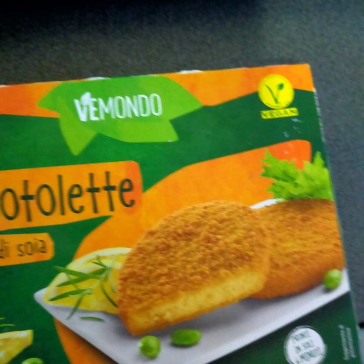 photo of Vemondo 2 Cotolette a Base di Soia shared by @coti3668 on  04 May 2022 - review
