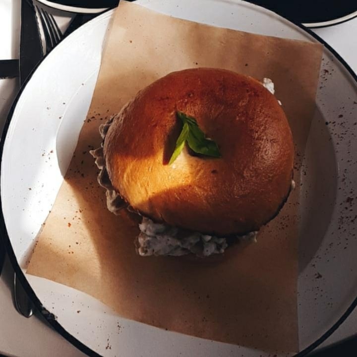 review photo of Grumpy & Runt | Little Deli & Donuts Don’t-Eat-Chicken Mayo Bagel shared by @chloekingdom on 02 Nov 2020 - review
