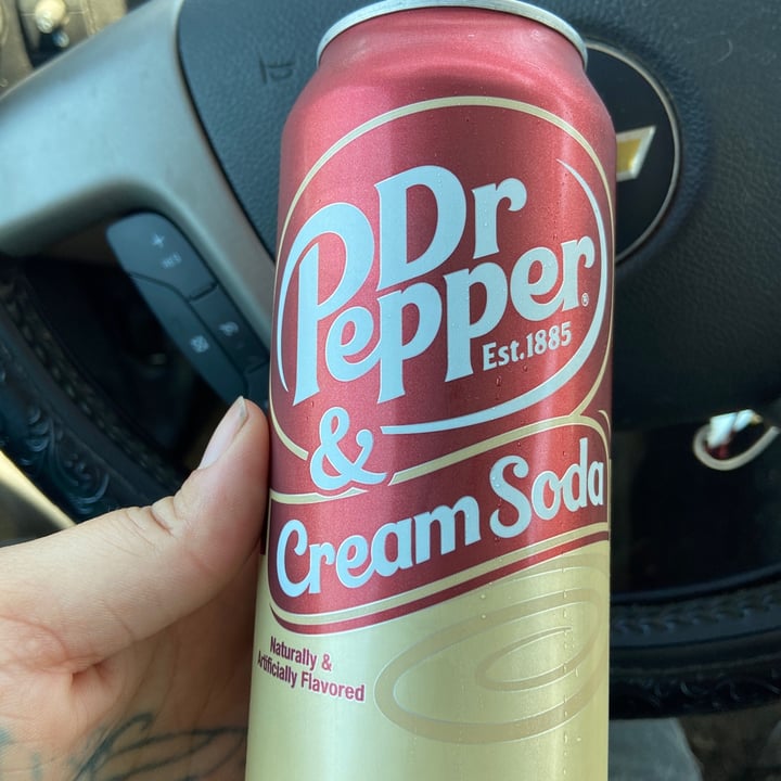 photo of Dr Pepper Dr Pepper And Cream Soda shared by @gennipher on  21 May 2020 - review