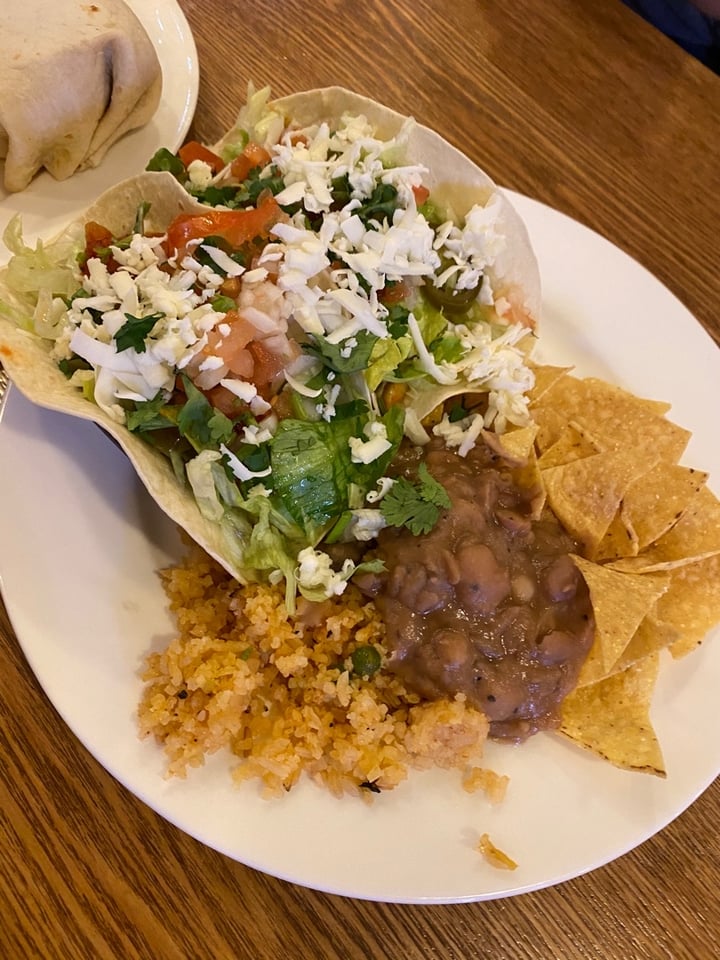 photo of Taco Amigo Soft Shell Taco shared by @olfi on  25 Dec 2019 - review