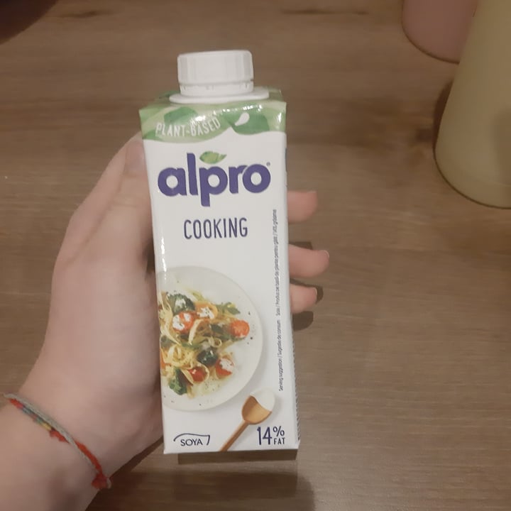 photo of Alpro Alpro crema de soja shared by @boo3 on  28 Nov 2021 - review
