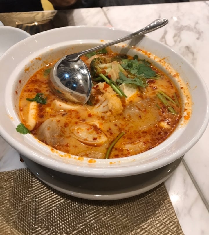 photo of Pepper Jade Thai Vegetarian Cuisine Tom Yum Soup in Claypot shared by @vanessaainsley on  19 Apr 2020 - review