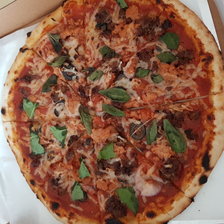 photo of Sunny Slices Meatless Lovers shared by @shanna on  23 Jan 2021 - review
