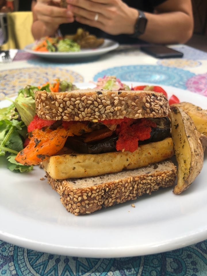 photo of Mattinata Sandwich tofu shared by @wandadeluca on  06 Jan 2020 - review