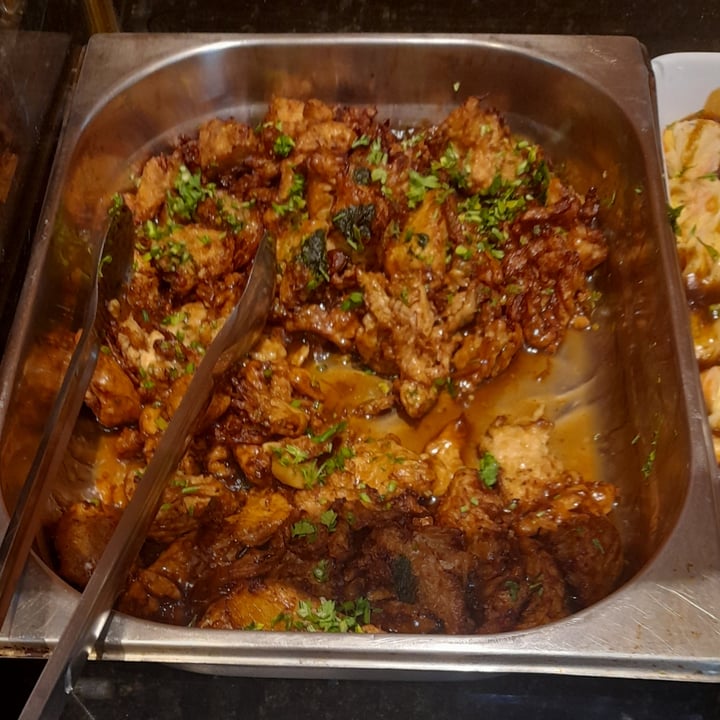 review photo of Nampin Restaurante Vegetariano e Vegano Charuto de acelga recheado, com presunto de soja, cará, cenoura e salsão. shared by @lucimeire on 10 May 2022 - review
