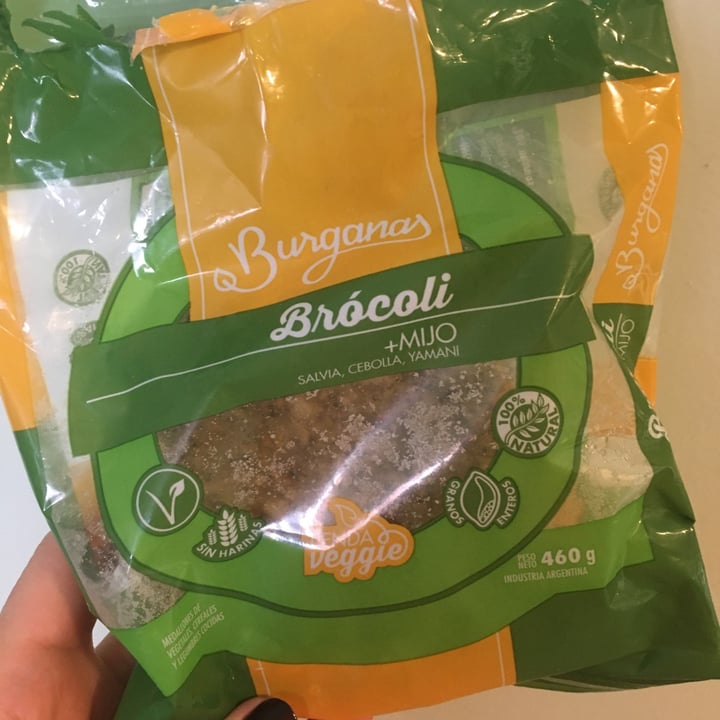 review photo of Burganas Medallones de Brócoli y Mijo shared by @ceci-lulu on 05 Dec 2020 - review