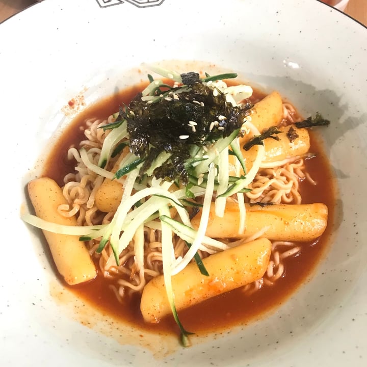 photo of The Boneless Kitchen Tteokbokki (Spicy Stir Fry Rice Cake) shared by @ameliaaa on  12 Jun 2020 - review