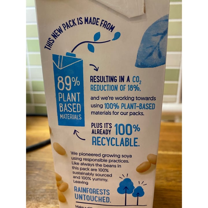 photo of Alpro Soya Milk | Soja | Soia shared by @jodievegan4life on  09 Mar 2022 - review