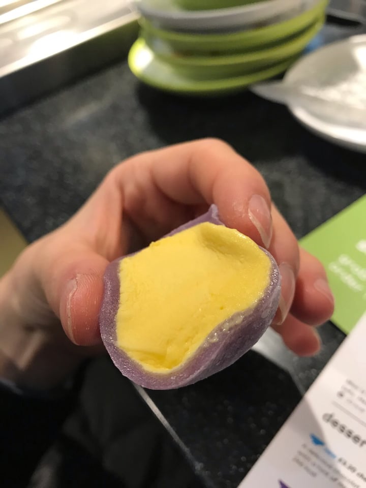 review photo of YO! Sushi Mango & Passionfruit Mochi Ice Cream shared by @pez on 23 Oct 2019 - review