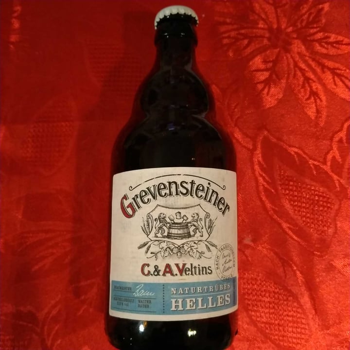 review photo of Veltins Grevensteiner Naturtrübes Helles Beer shared by @val76 on 25 Apr 2021 - review