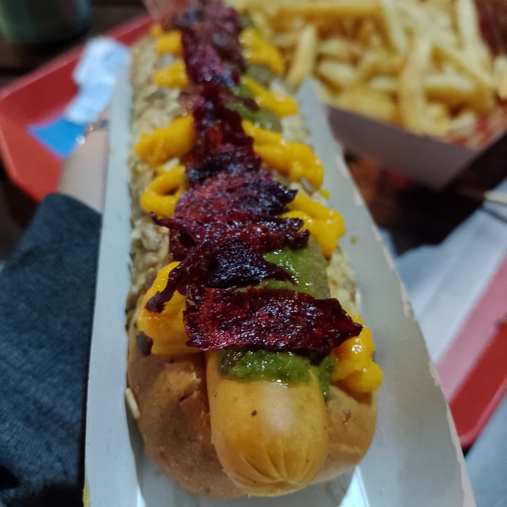 photo of By the Way Hot Dog Station Hot Dog Vegano shared by @lafloravegana on  15 Mar 2022 - review