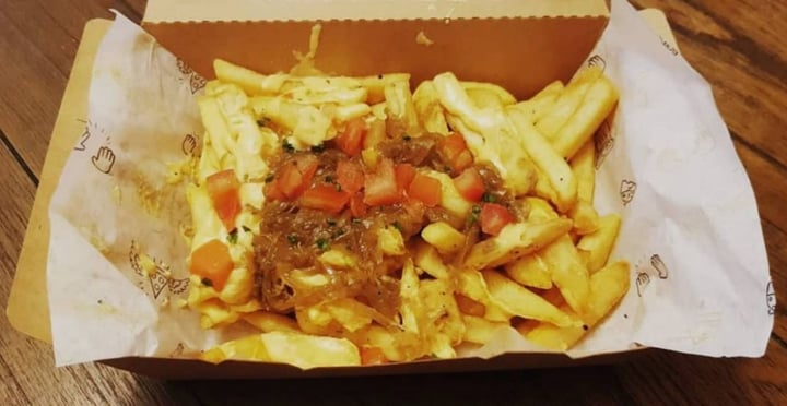 review photo of Oh My Pizza Papas Supreme Veganas shared by @diegofervilches on 18 Jan 2020 - review