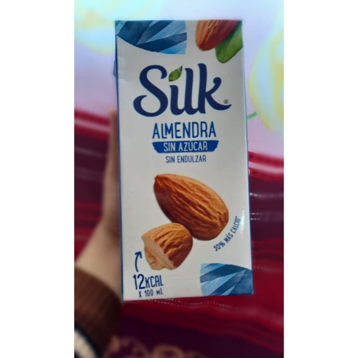 photo of Silk Leche De Almendra Sin Azúcar Sin Endulzar shared by @lolve on  24 Feb 2021 - review