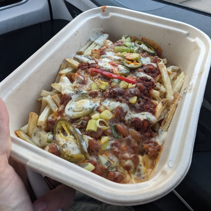 photo of Dirt Burger Chili Cheese Fries shared by @thevagrantvegan on  04 Aug 2021 - review