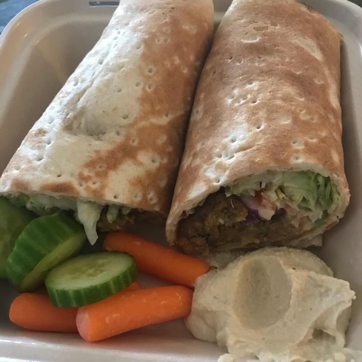 review photo of Moby Dick House of Kabob Falafel sandwich shared by @becccavocado on 24 May 2020 - review