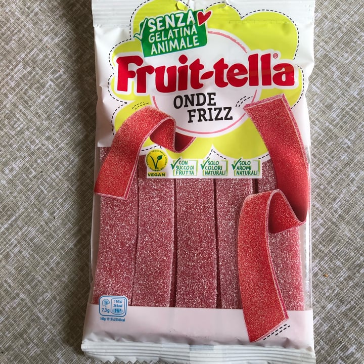 photo of Fruit-tella Onde Frizz shared by @benedettaa on  12 Mar 2022 - review