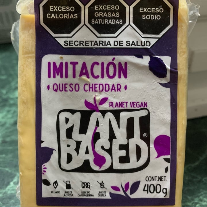photo of Planet Vegan Plant Based Imitación Queso Cheddar shared by @noisprere on  25 Oct 2021 - review
