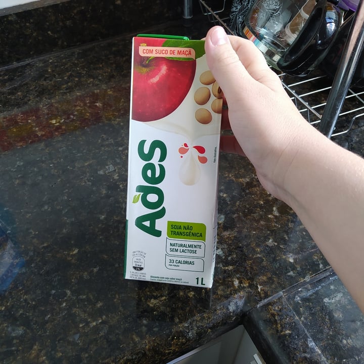 review photo of Ades leite de soja de maçã Ades shared by @ingridsamogin on 16 Apr 2022 - review