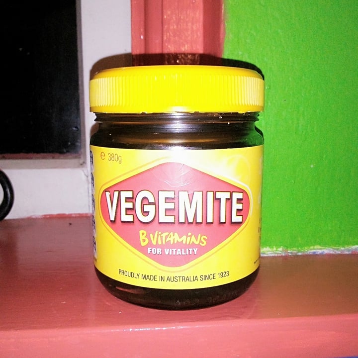 photo of Vegemite Yeast Extract Spread shared by @cristinaogim on  13 May 2022 - review