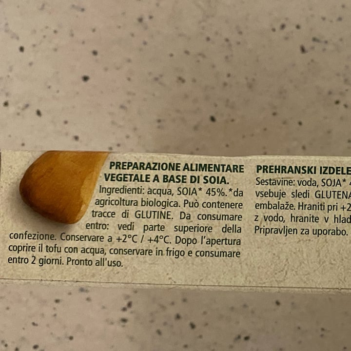 photo of Amo Essere Veg Tofu Al Naturale shared by @laum0 on  16 Jun 2022 - review