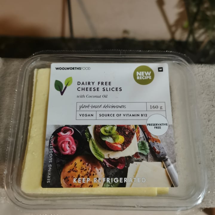 photo of Woolworths Woolworths Dairy Free Cheese Slices shared by @veganpower001 on  08 Aug 2021 - review