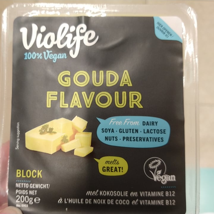photo of Violife Bloque sabor Gouda shared by @bethjat on  11 May 2022 - review