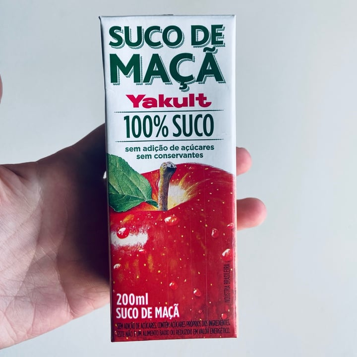 photo of Yakult Suco de maça shared by @brunamega on  16 Apr 2022 - review