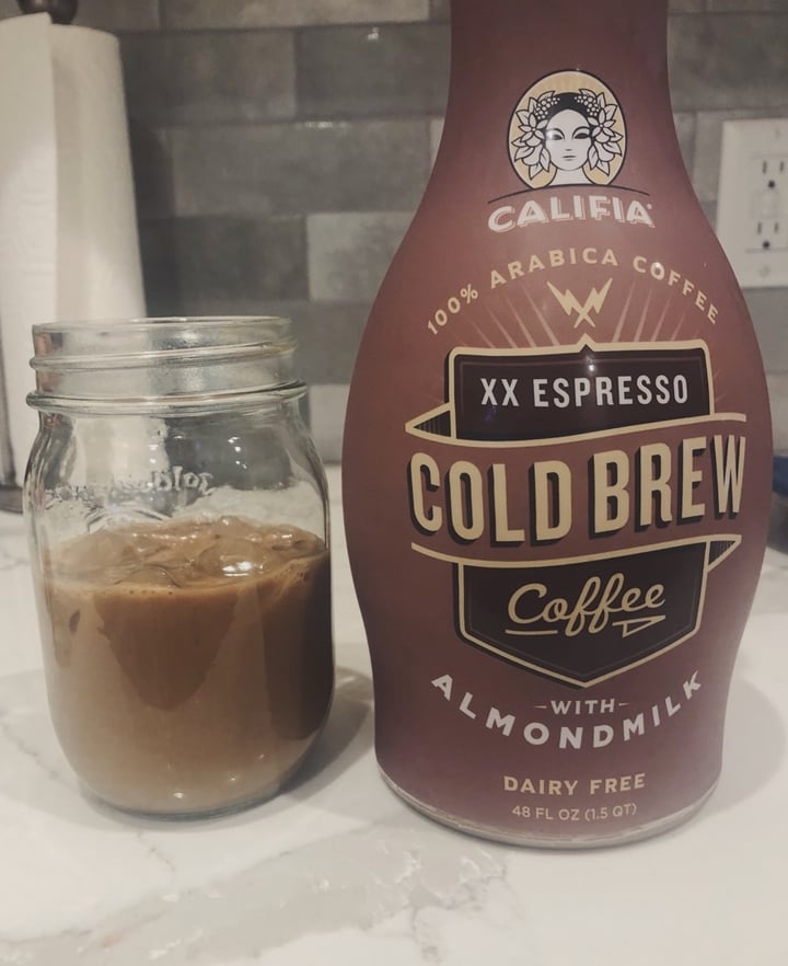photo of Califia Farms XX Espresso Cold Brew Coffee  shared by @carolineoyler on  18 Apr 2020 - review