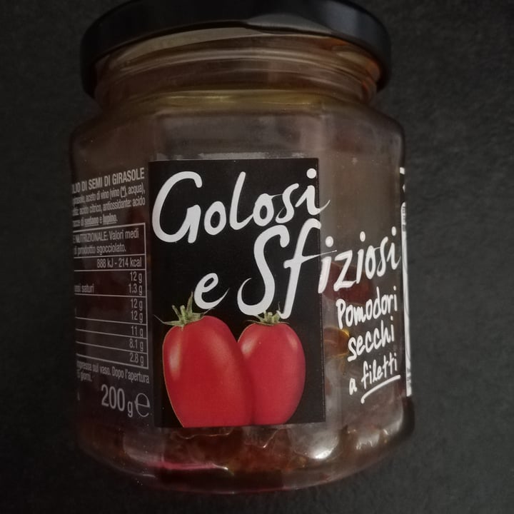 photo of Golosi e sfiziosi Pomodori secchi a filetti shared by @lacecca on  13 Mar 2022 - review