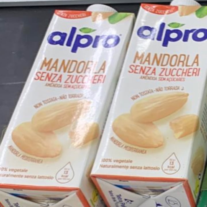 review photo of Alpro Mandorla Senza Zuccheri shared by @freesbe on 12 Mar 2022 - review