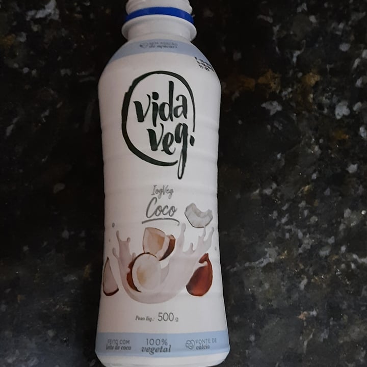 photo of Vida Veg iogurte de coco sem adição de açúcar shared by @danihirata on  23 Jun 2022 - review