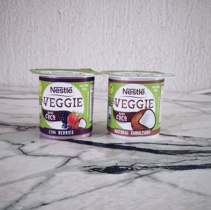 photo of Nestlé  Alimento de Coco Veggie Natural Endulzado shared by @steffykonig on  06 Sep 2020 - review