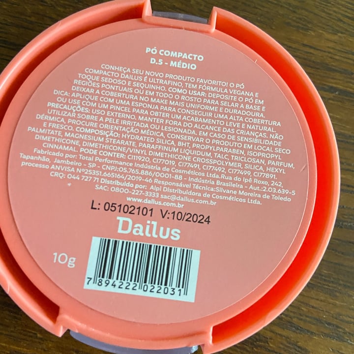 photo of Pó compacto ultrafino - Dailus Pó compacto ultrafino - Dailus shared by @nicolevp12 on  14 Sep 2022 - review