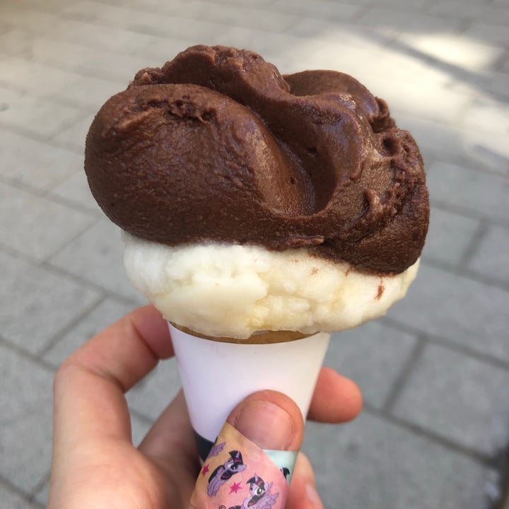 photo of Eis Greissler Vegan Ice Cream shared by @trixi on  10 Aug 2021 - review
