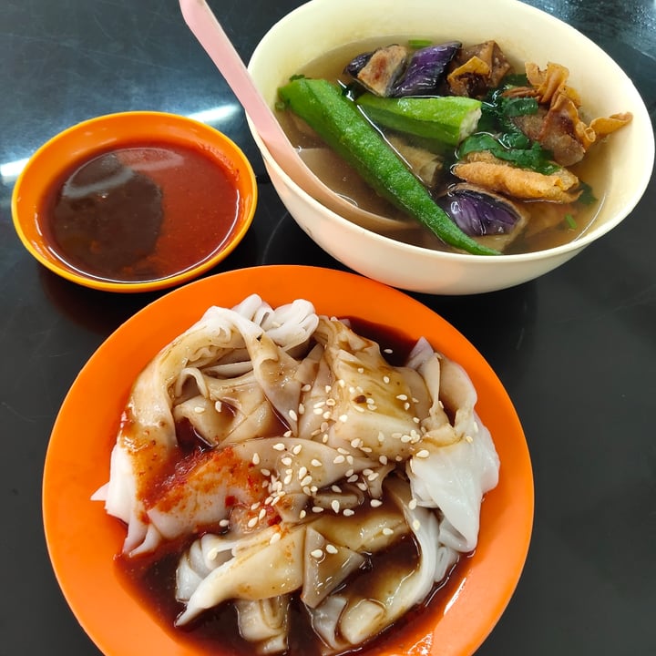 photo of Blue Boy Vegetarian Food Centre Chee Cheong Fun shared by @stevenneoh on  05 Sep 2020 - review
