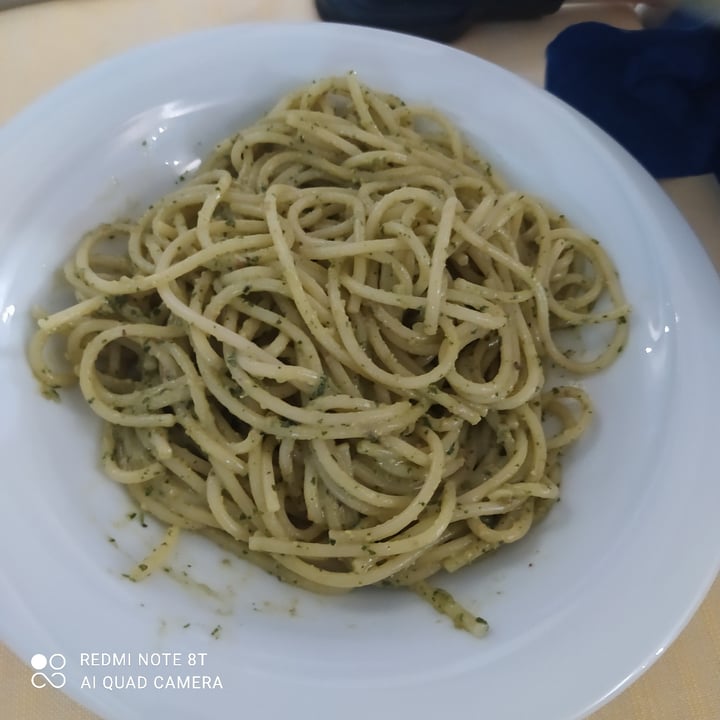 review photo of Hotel Ristorante Onda Azzurra Spaghetti Al Pesto Di Pistacchi shared by @marikaserena on 10 Jun 2022 - review
