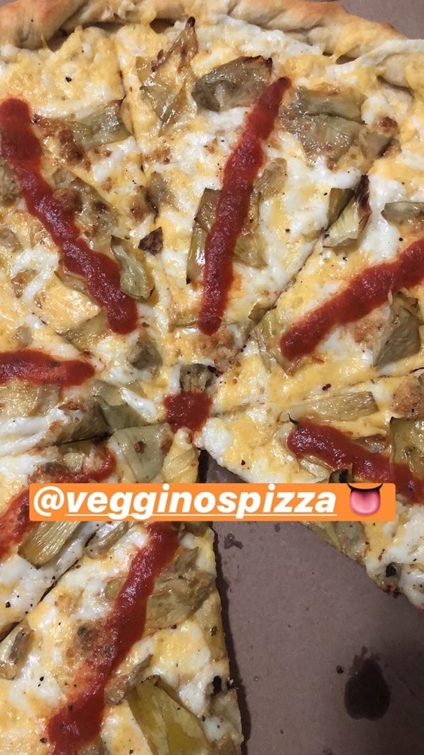 photo of Veggino's Pizza Pizza gourmet shared by @valentix on  16 Dec 2019 - review