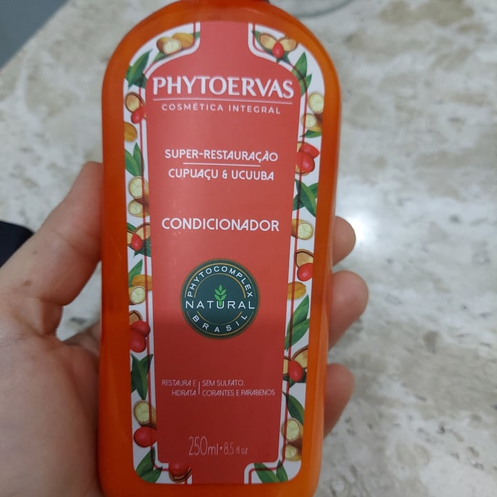 photo of FHYTOERVAS condicionador shared by @sarabellei on  01 Sep 2022 - review