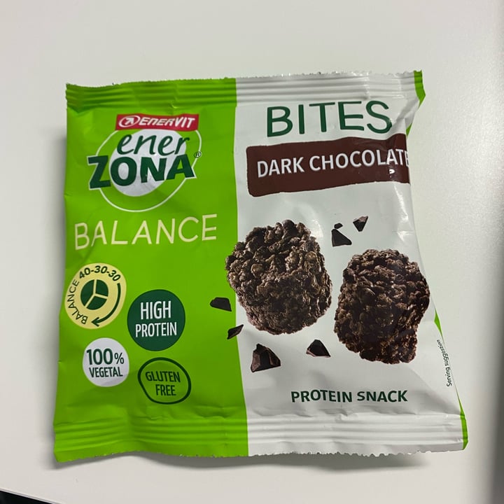 photo of Enervit Bites Dark Chocolate shared by @alessandramina on  28 Jun 2022 - review