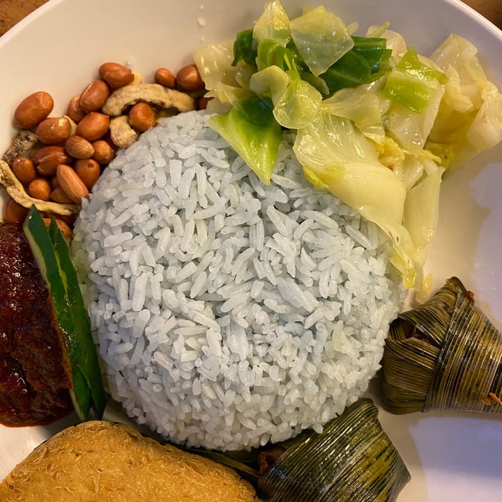 photo of Pine Tree Cafe Nasi Lemak shared by @chefchrissy68 on  28 Nov 2021 - review
