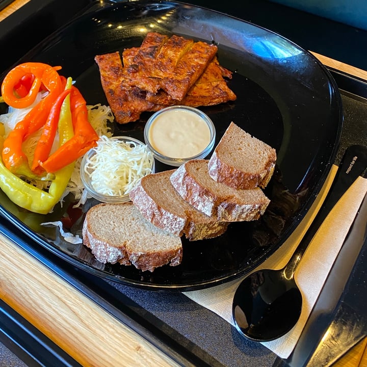 review photo of Forky's Spare Ribs shared by @natkay on 25 Oct 2020 - review