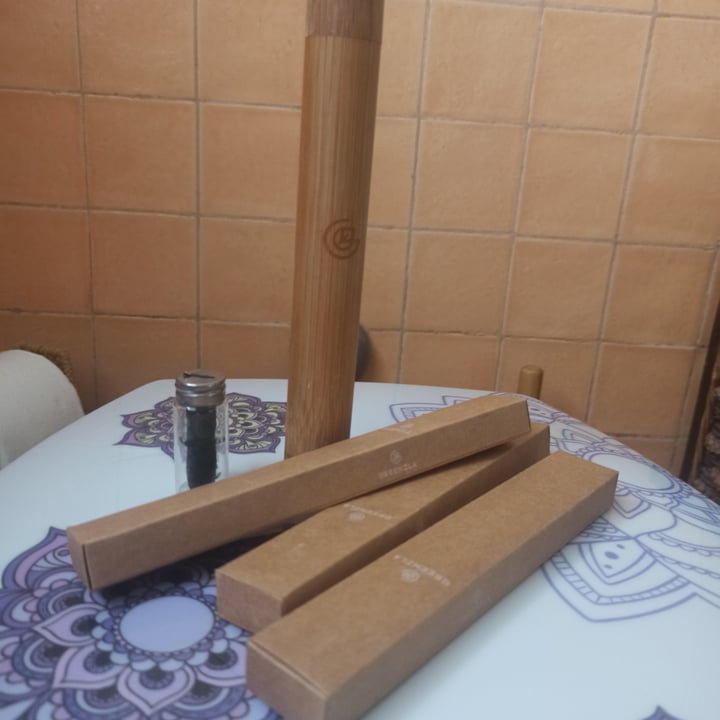 review photo of Greenzla Bamboo Toothbrush shared by @mercecastro on 29 Aug 2021 - review