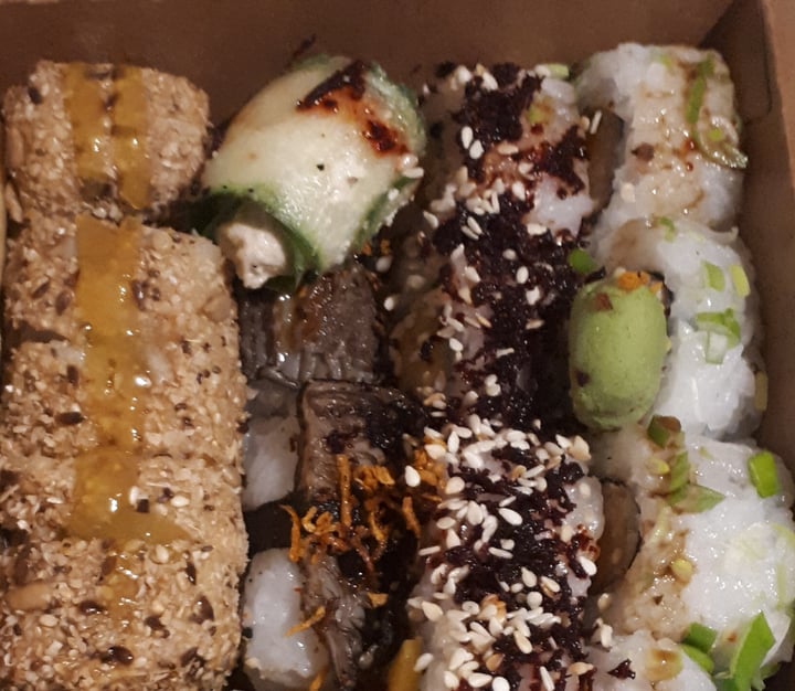 photo of Suttoshi Combo Sushi Vegano shared by @alicia1977 on  02 Oct 2020 - review