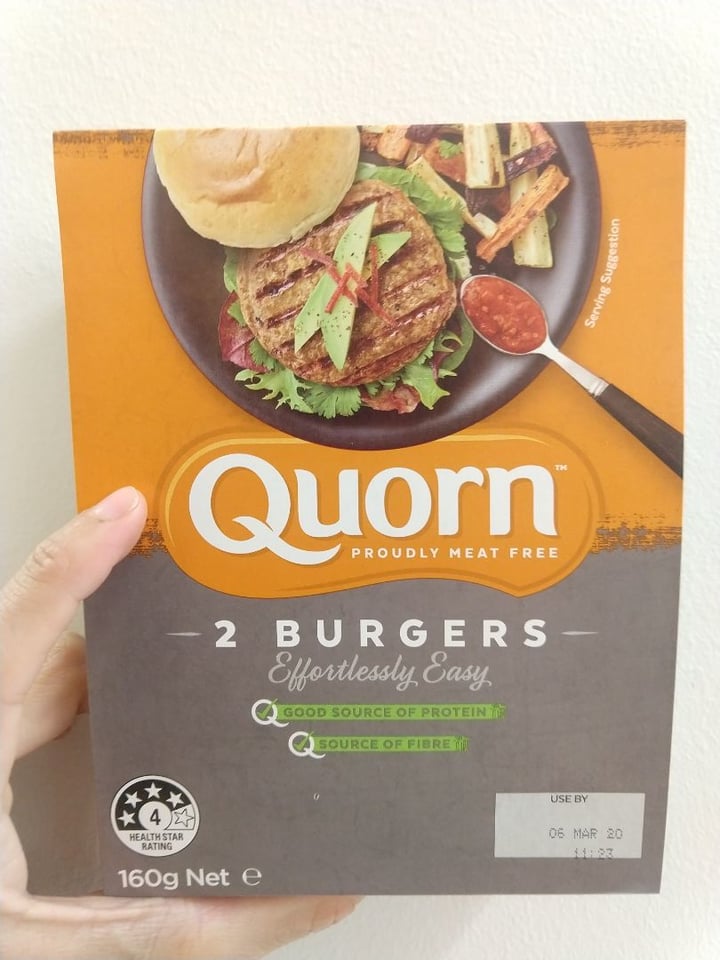 photo of Quorn Vegan Burgers shared by @andreavaldivia on  26 Feb 2020 - review