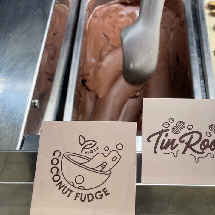 photo of Kristen's Kick-Ass Ice Cream Stellenbosch Coconut Fudge shared by @thehumblechickpea on  13 May 2022 - review