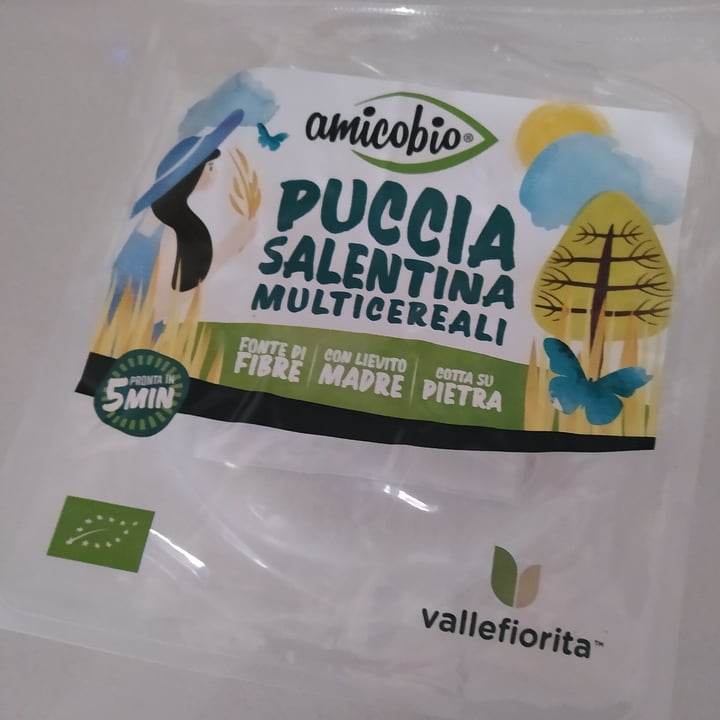 photo of Amicobio puccia salentina multicereale shared by @annekevegan on  27 Jun 2022 - review