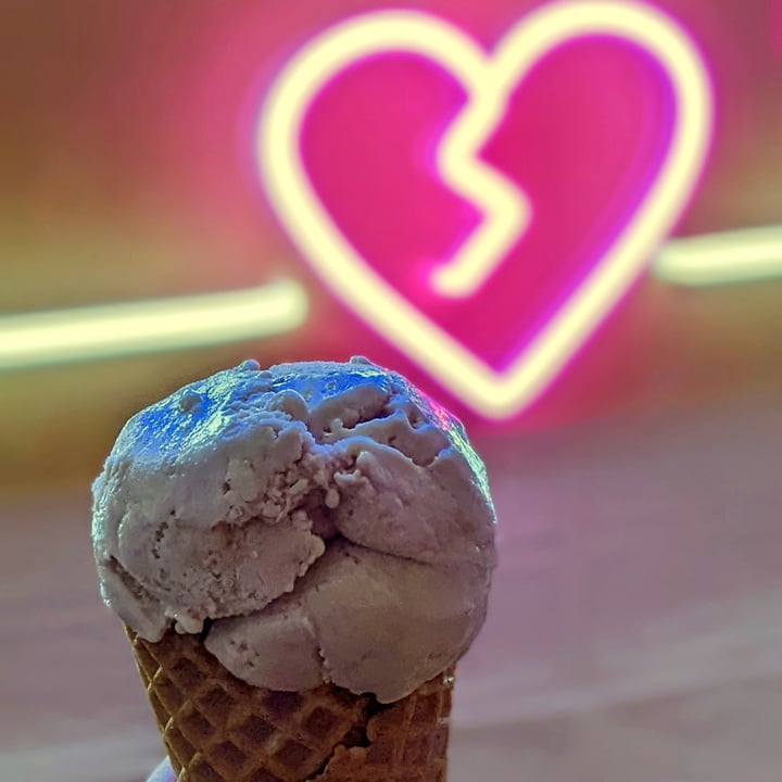 photo of Heartbreak Melts Ice Cream Cafe Tau Huey Gula Melaka shared by @xinru-t on  18 Jul 2022 - review