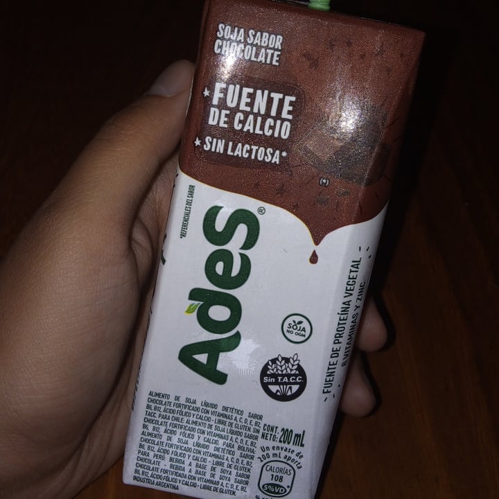 photo of Ades Leche de Soja sabor Chocolate shared by @emmilanesa on  15 Feb 2022 - review