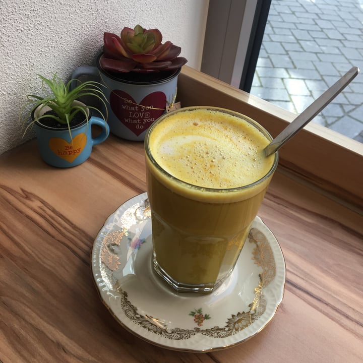 photo of RosaGrün Golden Milk shared by @juliakw on  25 Sep 2020 - review